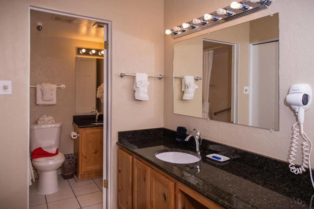 Sweetwater Lift Hotel